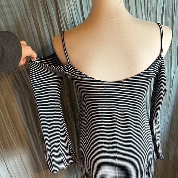 Abercrombie & Fitch Dress - Picture 4 of 6